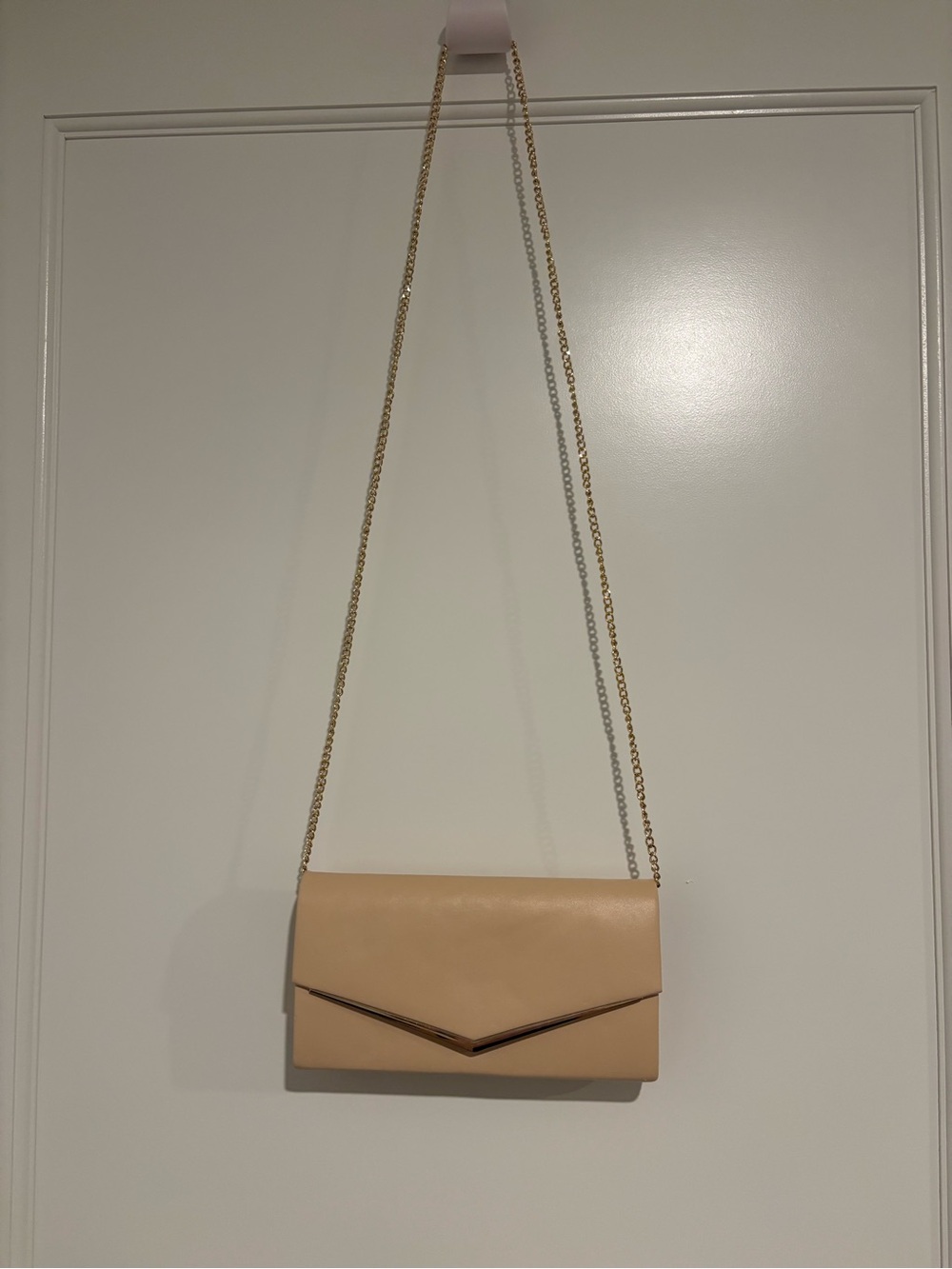 Amazon Beige Envelope Clutch with Gold Chain Strap